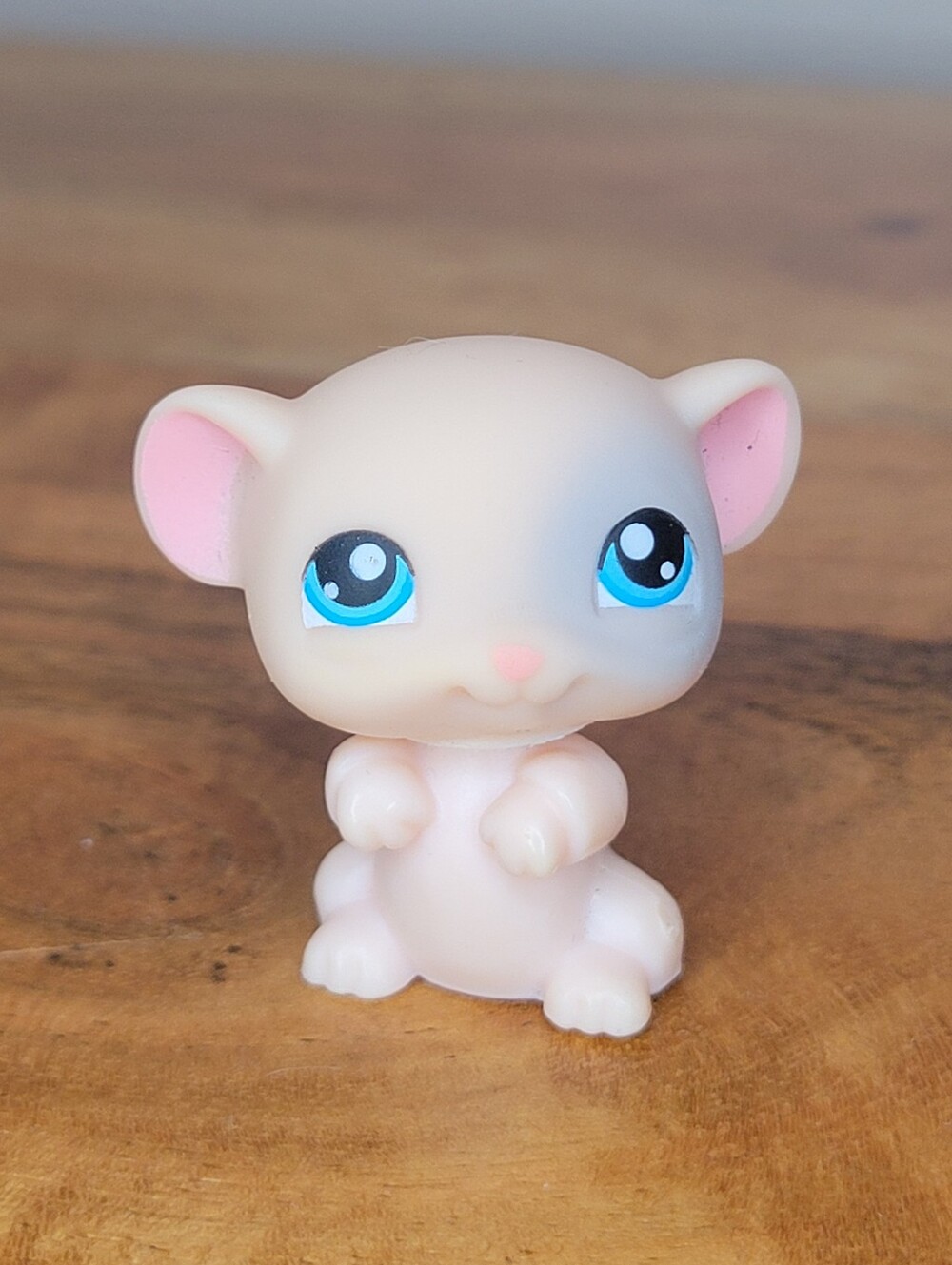 Hasbro Littlest Pet Shop Pink And Grey Mouse #102 Figurine Toy LPS 2006